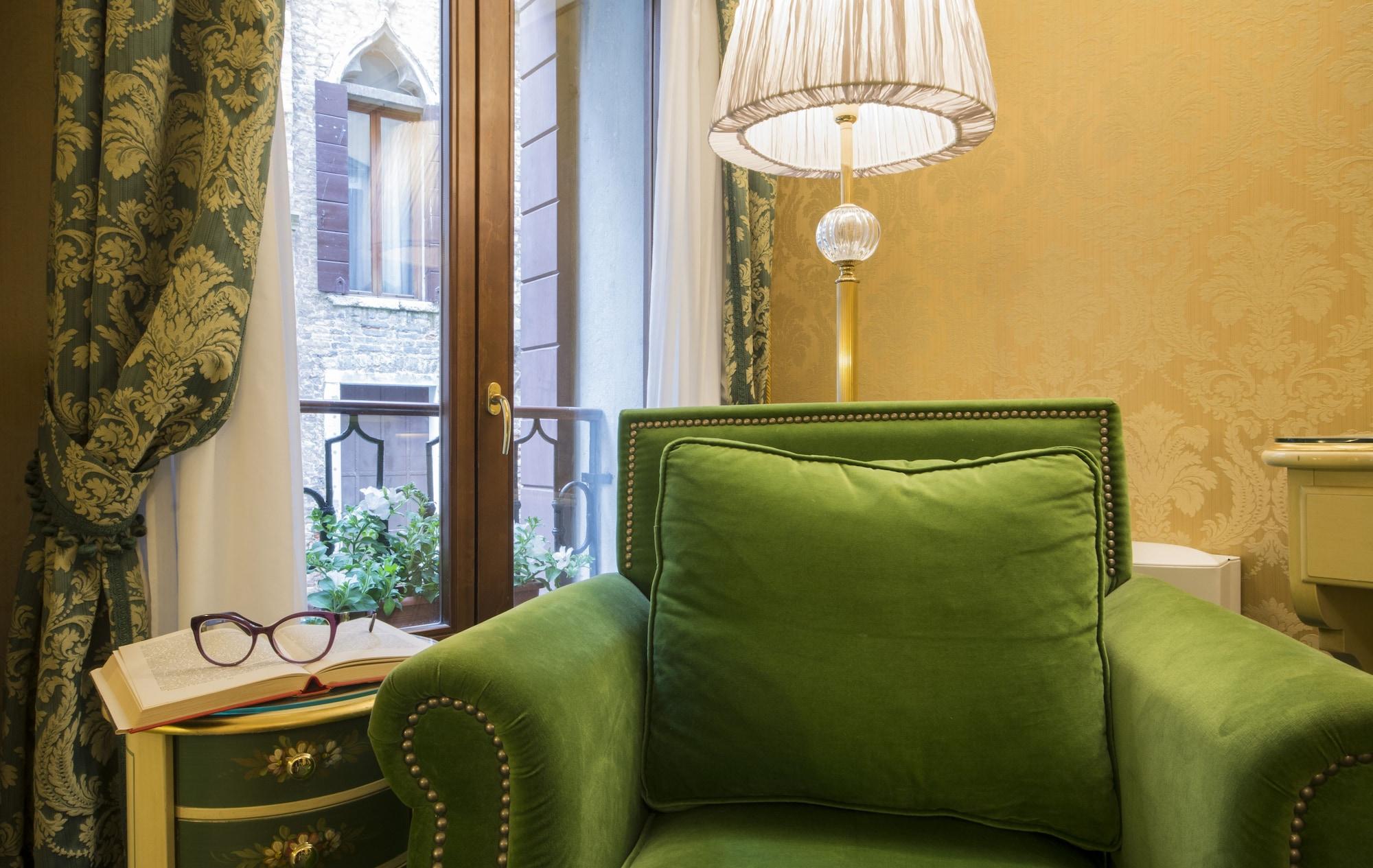 Hotel Becher Venedig Exteriör bild