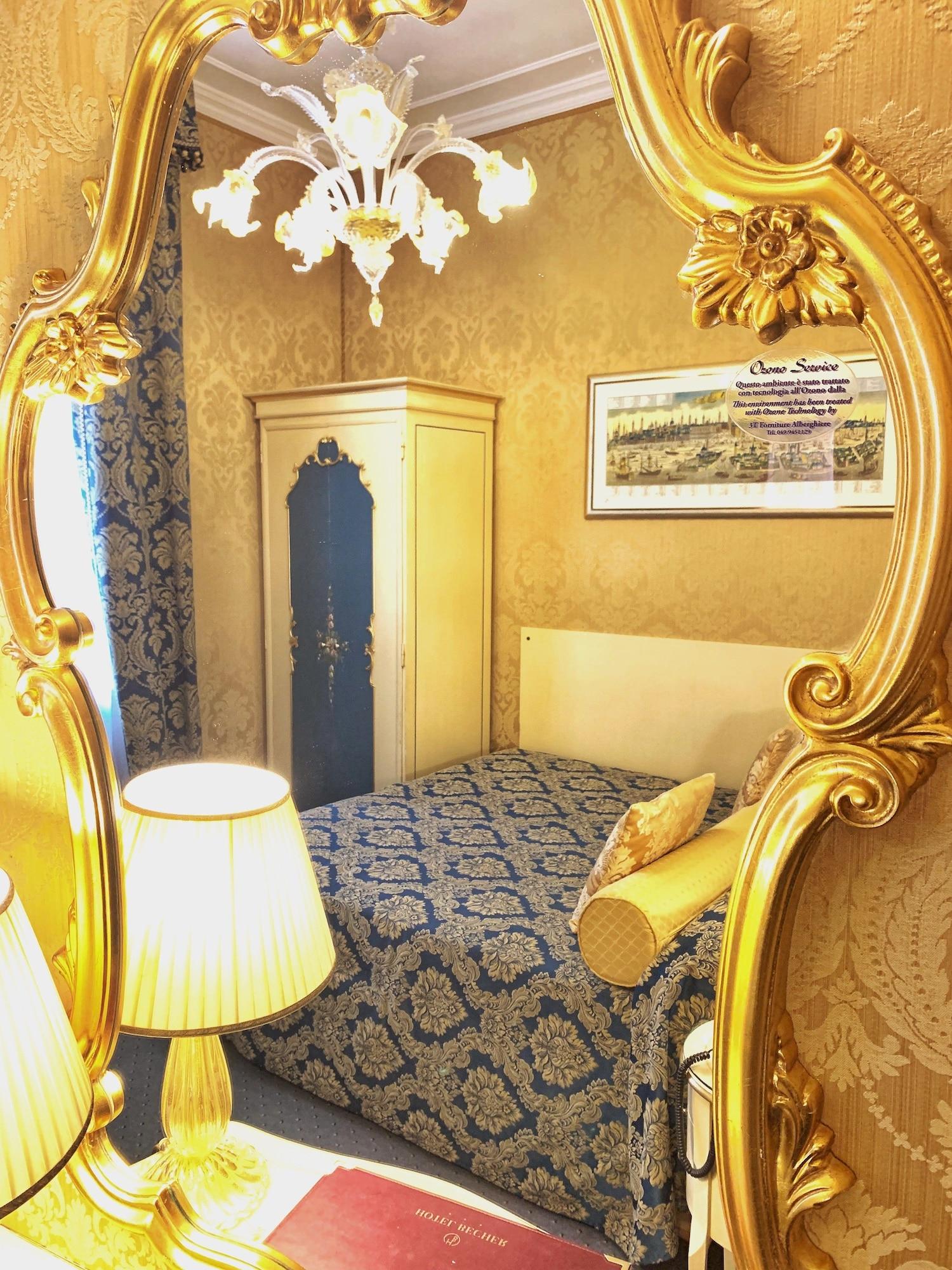 Hotel Becher Venedig Exteriör bild