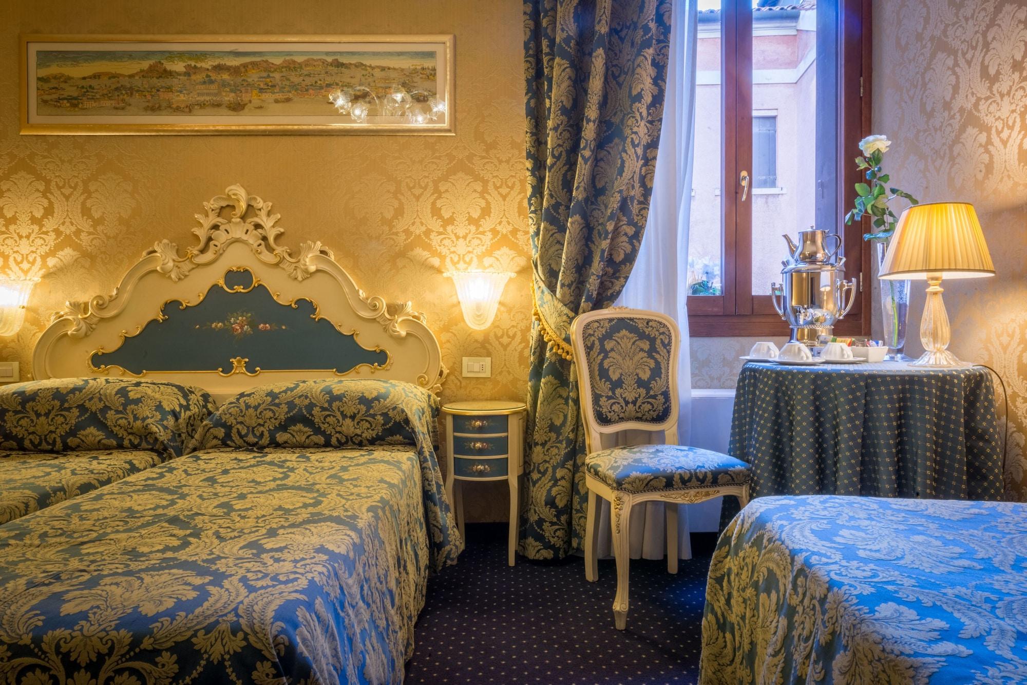 Hotel Becher Venedig Exteriör bild