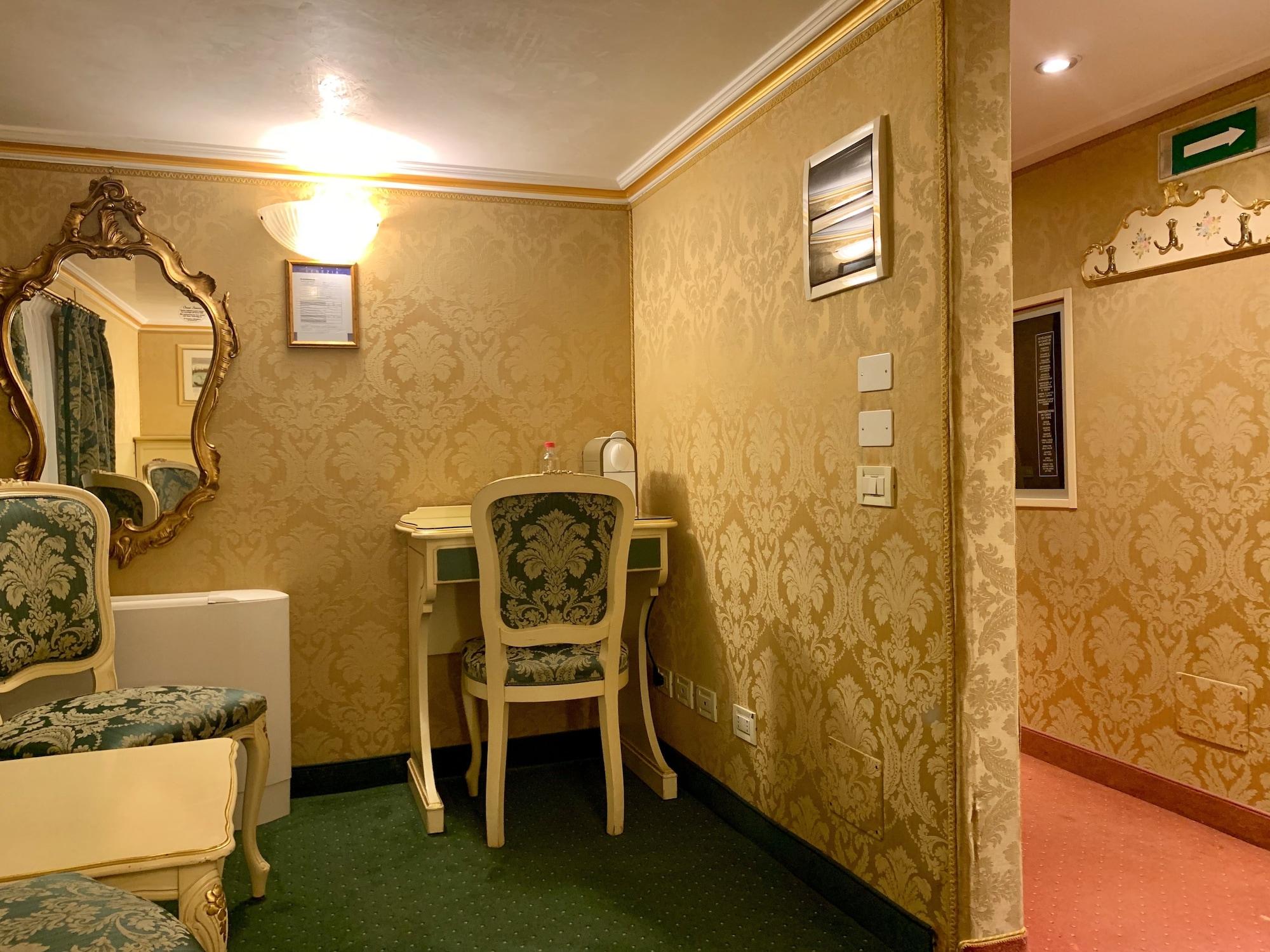 Hotel Becher Venedig Exteriör bild