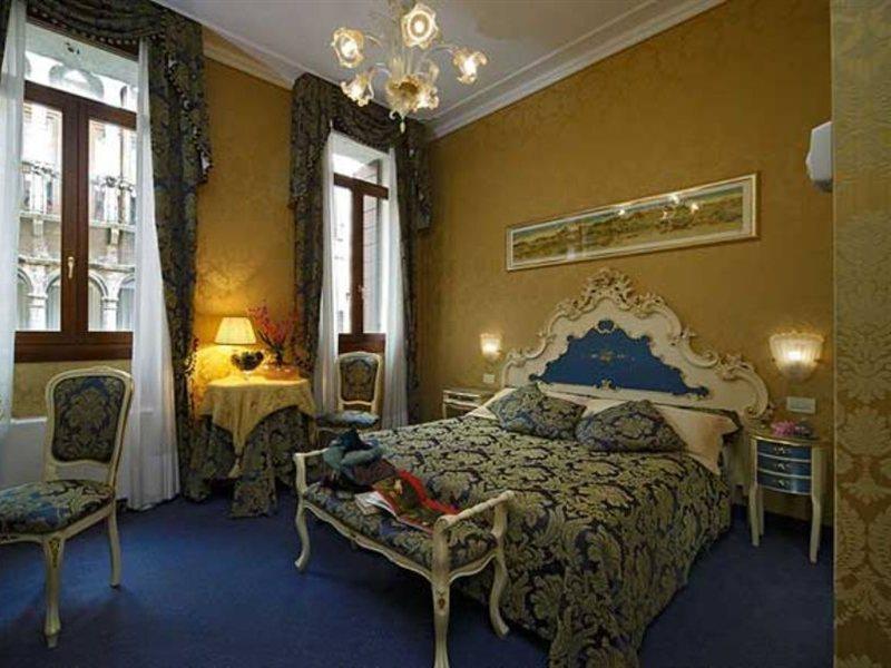 Hotel Becher Venedig Exteriör bild