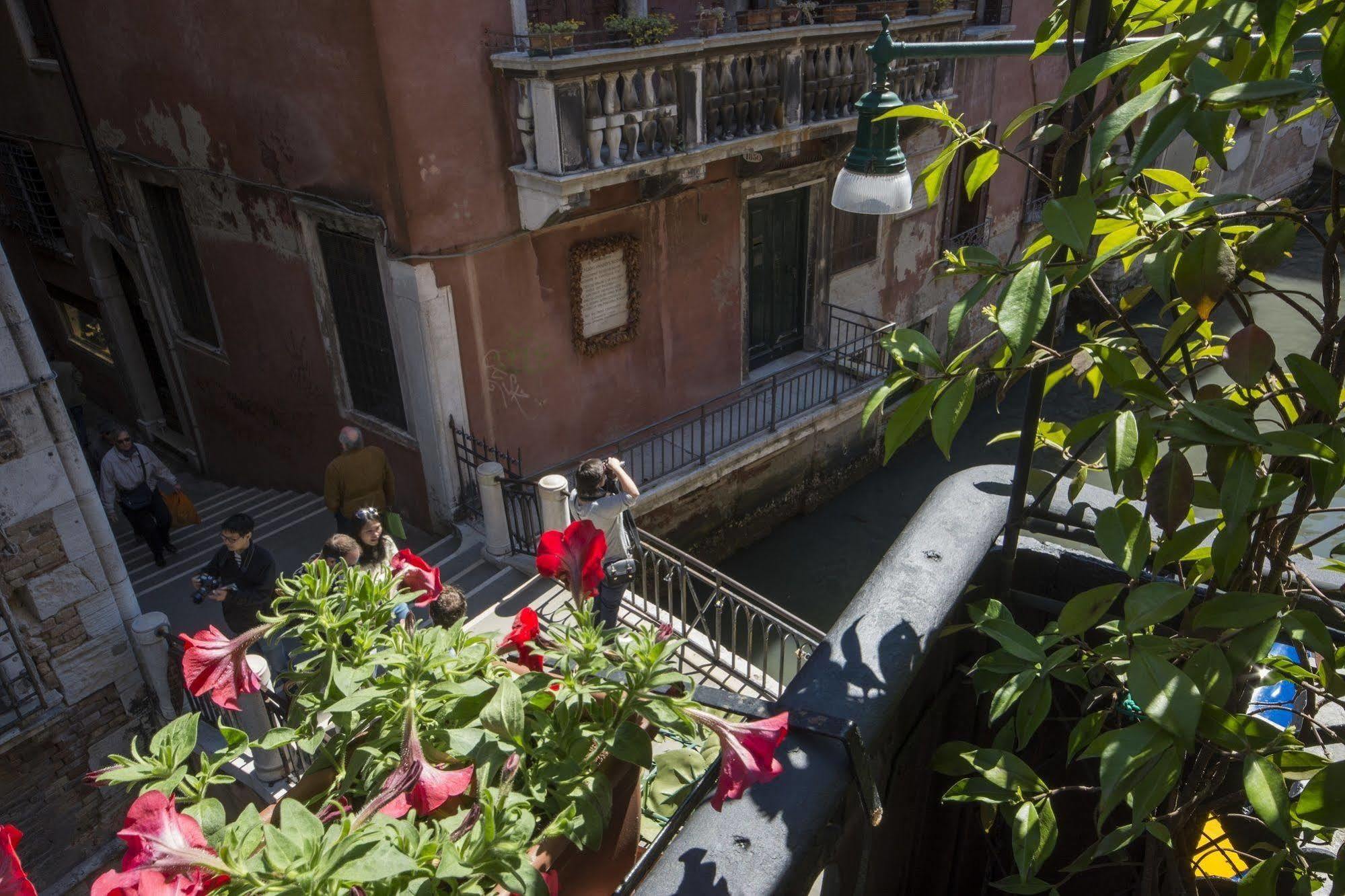 Hotel Becher Venedig Exteriör bild
