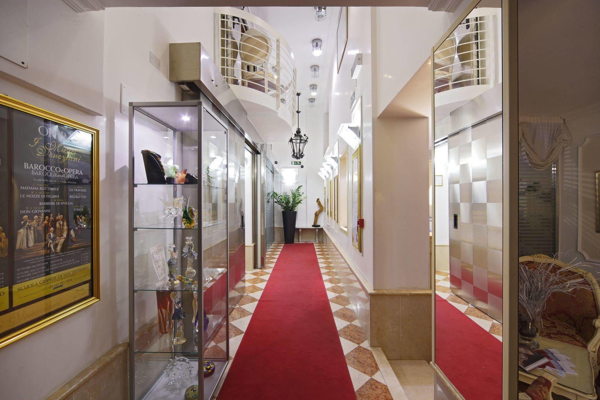 Hotel Becher Venedig Exteriör bild